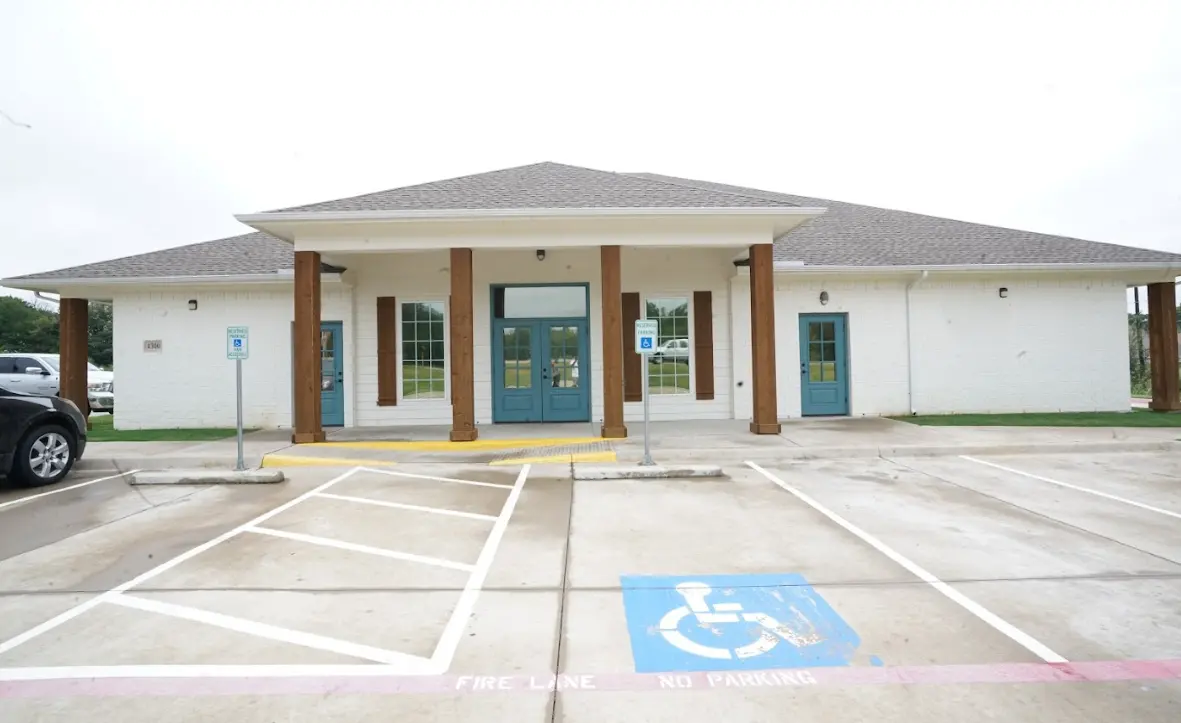 Paris Children’s Dentistry office at 4300 Lamar Avenue in Paris, Texas